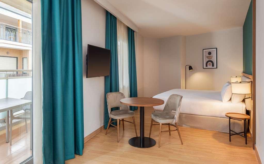 Hotel Elche Centro , Affiliated By Melia Room photo